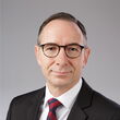 Auf diesem Bild sehen sie ein Porträt des Geschäftsführers der InfraLeuna Dr. Christof Günther.
