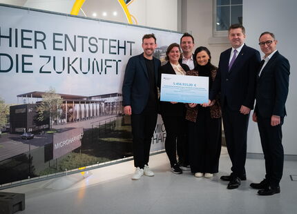 Parlamentarische Staatssekretärin Gitta Connemann besucht Chemiestandort Leuna: Chemieindustrie zwischen massivem Druck und neuen Wachstumsperspektiven